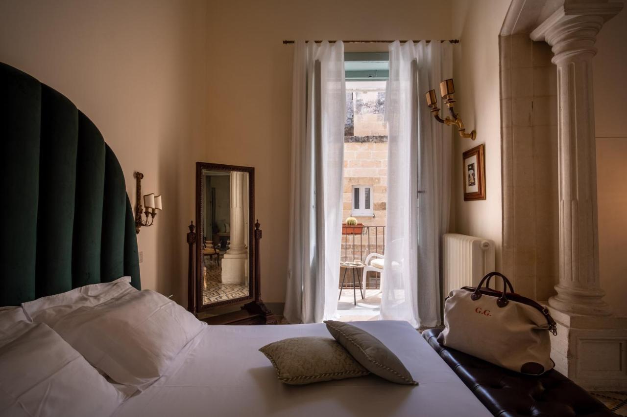 Palazzo Guido Bed & Breakfast เลชเช ภายนอก รูปภาพ