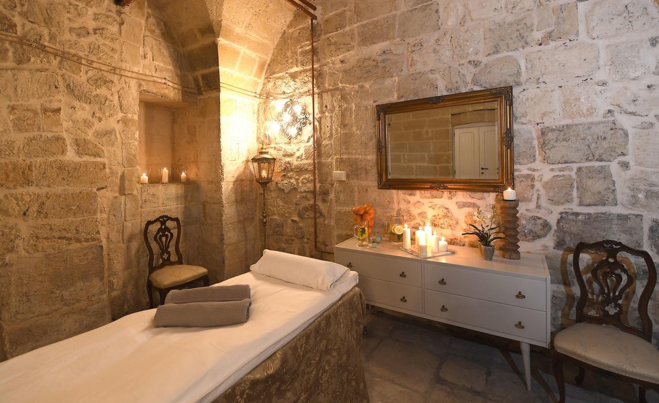 Palazzo Guido Bed & Breakfast เลชเช ภายนอก รูปภาพ