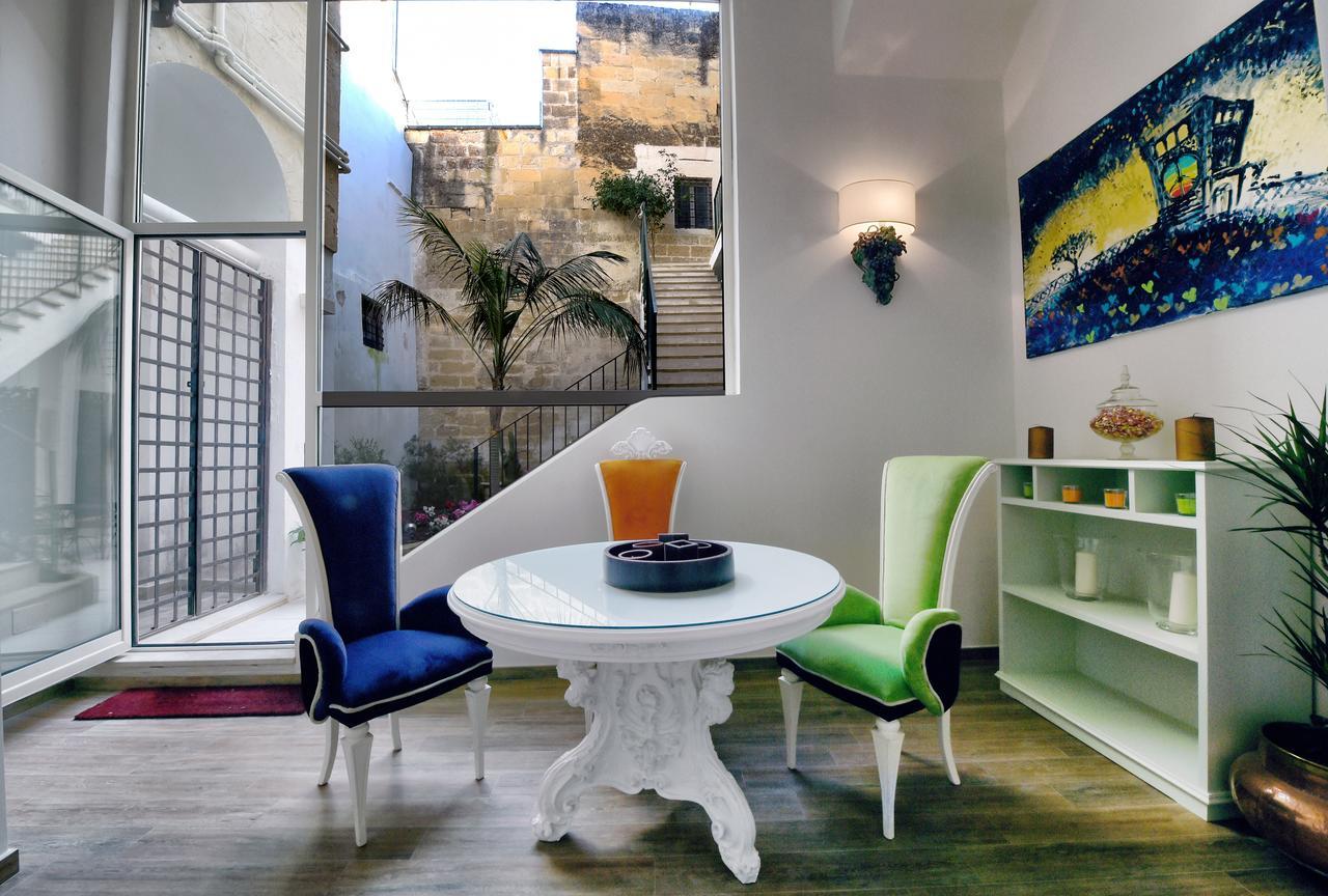 Palazzo Guido Bed & Breakfast เลชเช ห้อง รูปภาพ